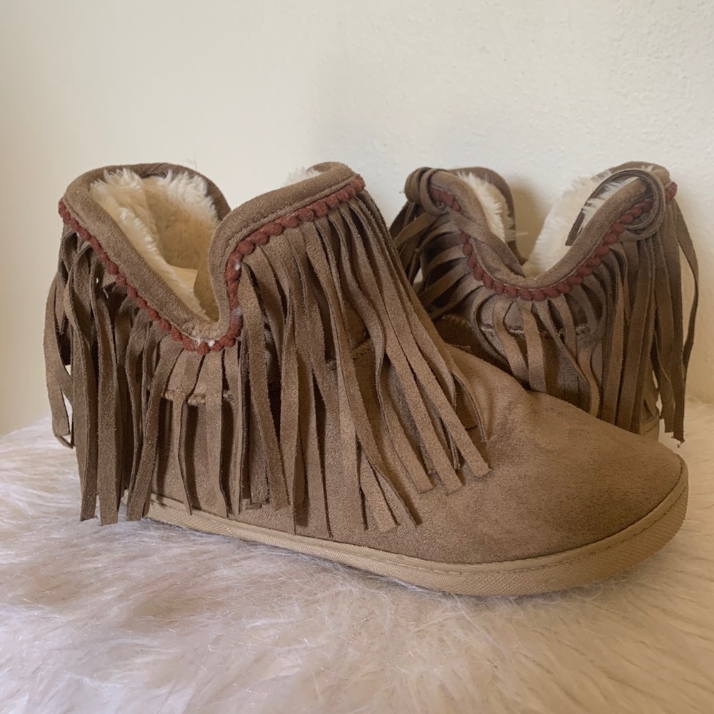 Steve Madden Fringe Moccasin Slippers